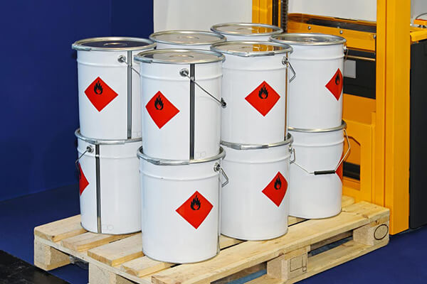  Danh mục hàng hóa nguy hiểm có thể bạn chưa biết theo luật mới nhất