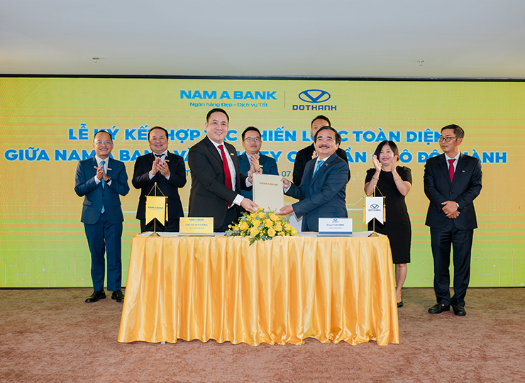 DOTHANH AUTO VÀ NAM A BANK KÝ KẾT HỢP TÁC CHIẾN LƯỢC TOÀN DIỆN
