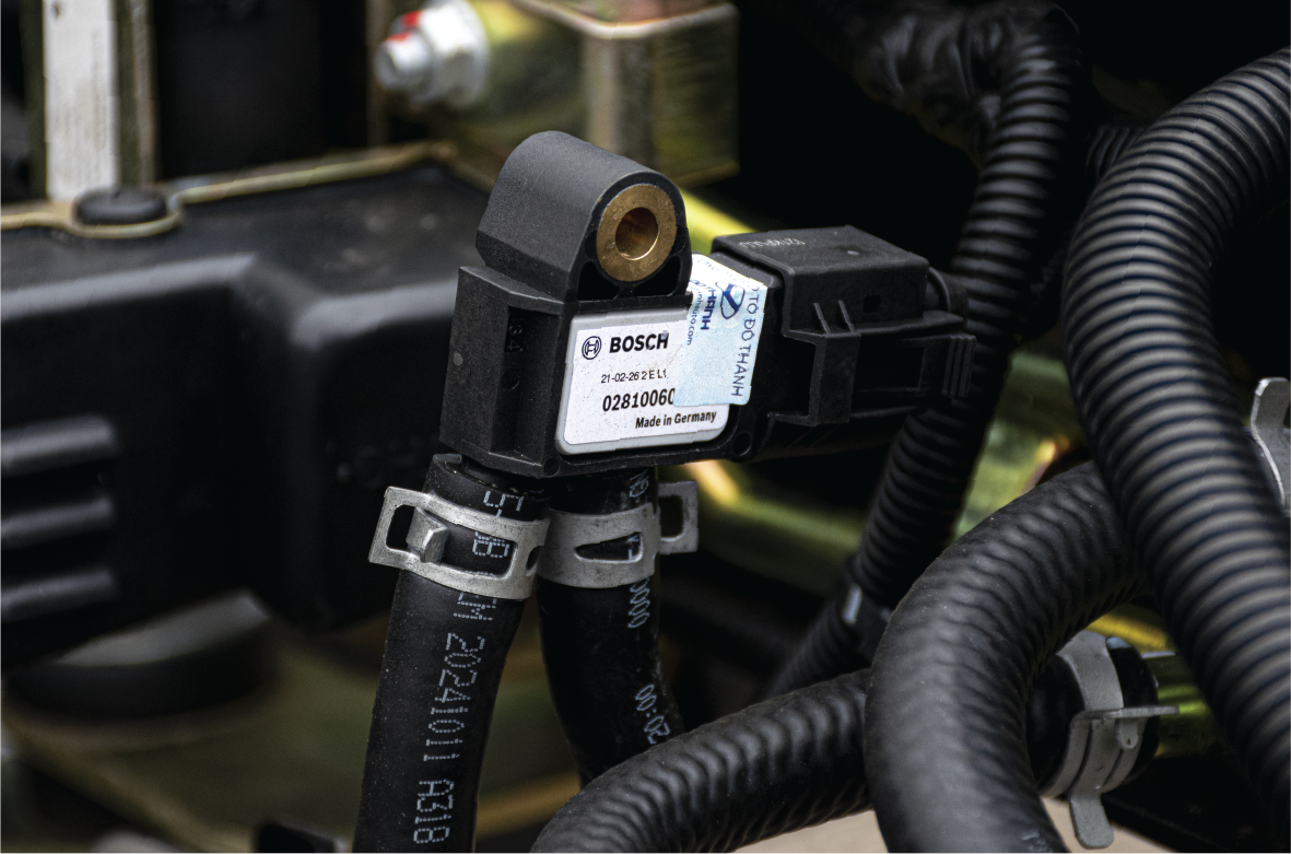 Bosch exhaust pressure sensor (Germany)