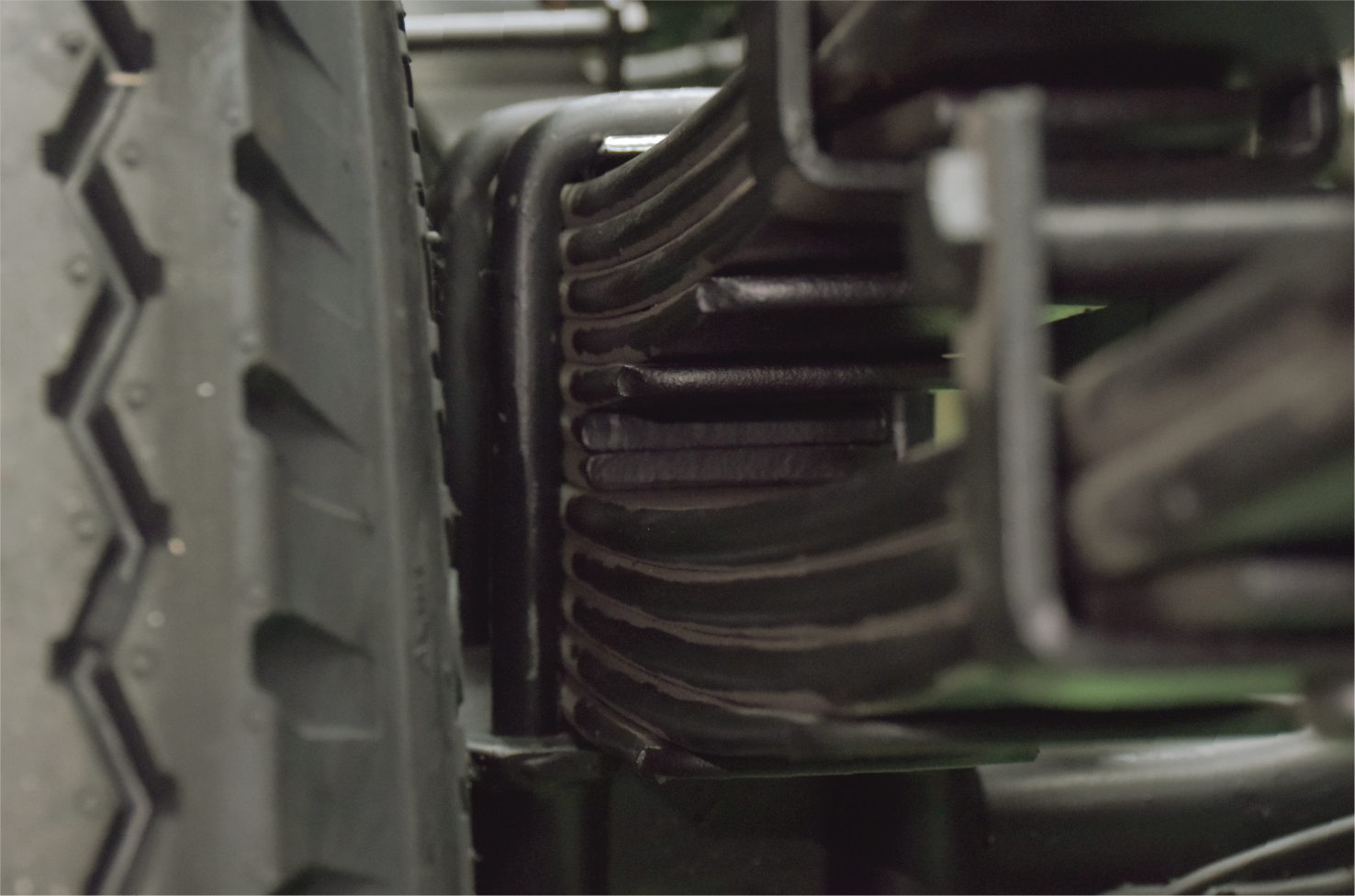 Nhíp lá tăng cường