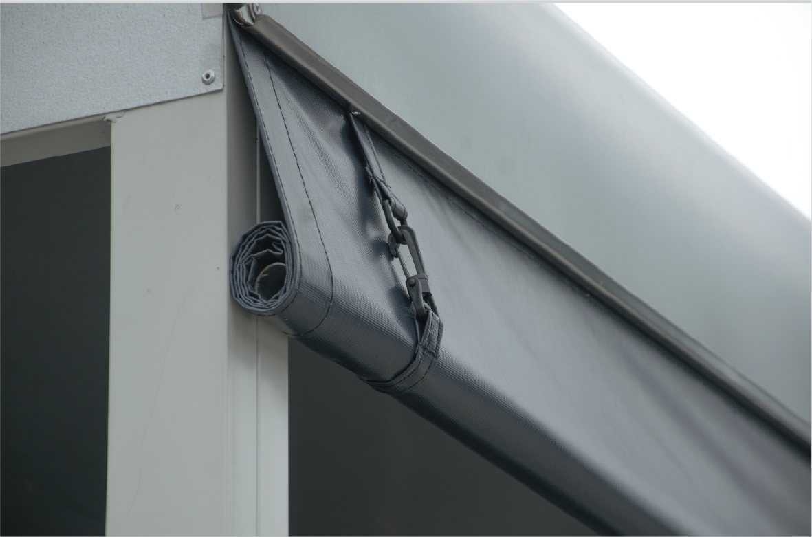 Tarpaulin tie-down straps