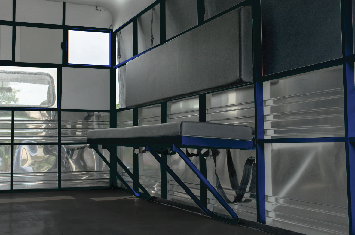 2 rear bench seats in the cargo area, with seat belts