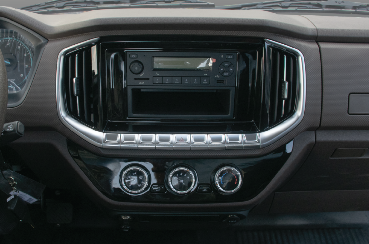 Air conditioning and entertainment system